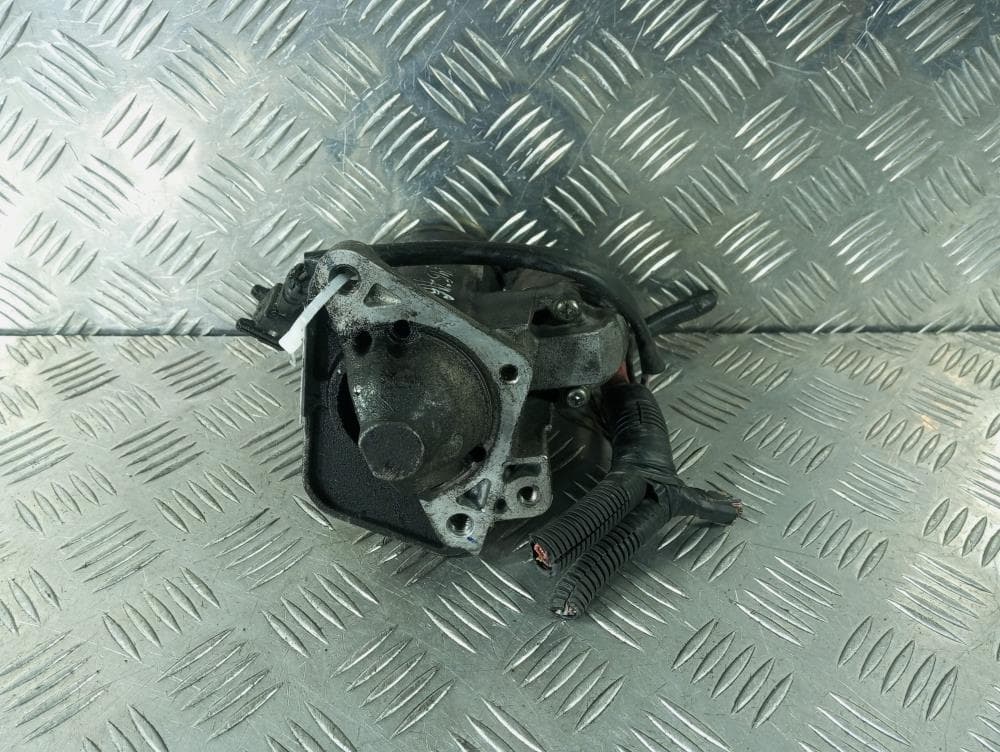 Стартер к Renault Megane 2 Рестайлинг (06-09)