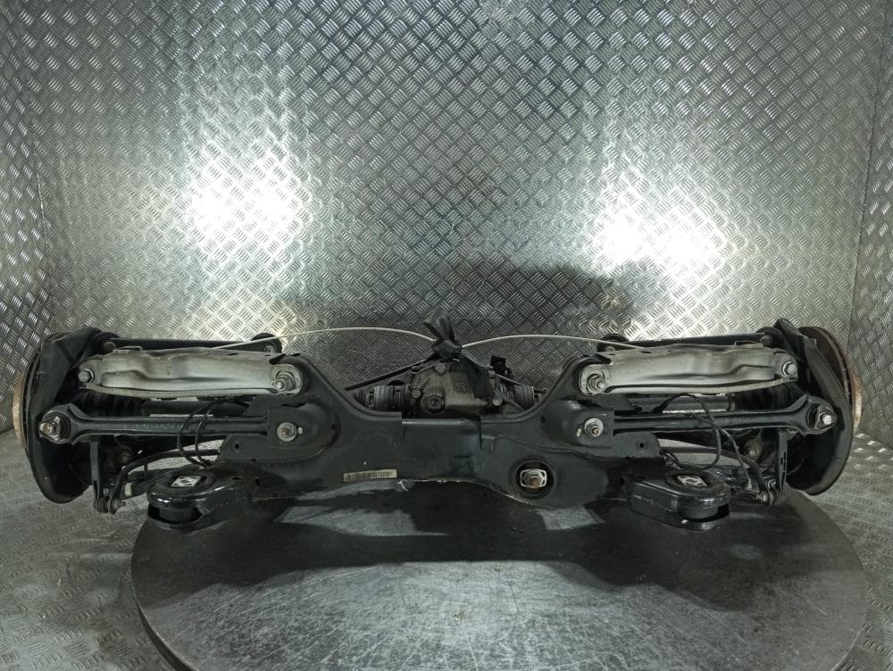 Балка подвески задняя к BMW X1 E84 (09-12)