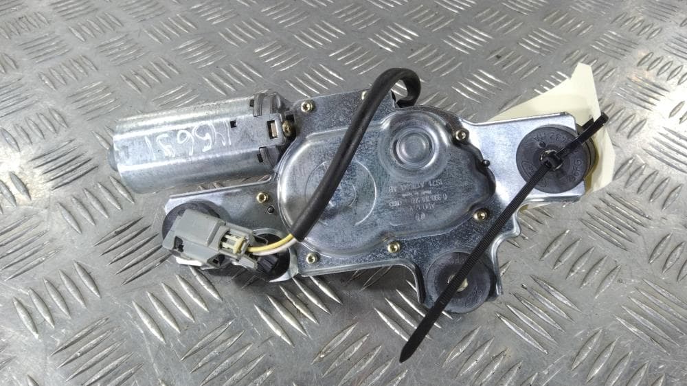 Моторчик заднего стеклоочистителя (дворника) к Ford Mondeo 3 (01-03)