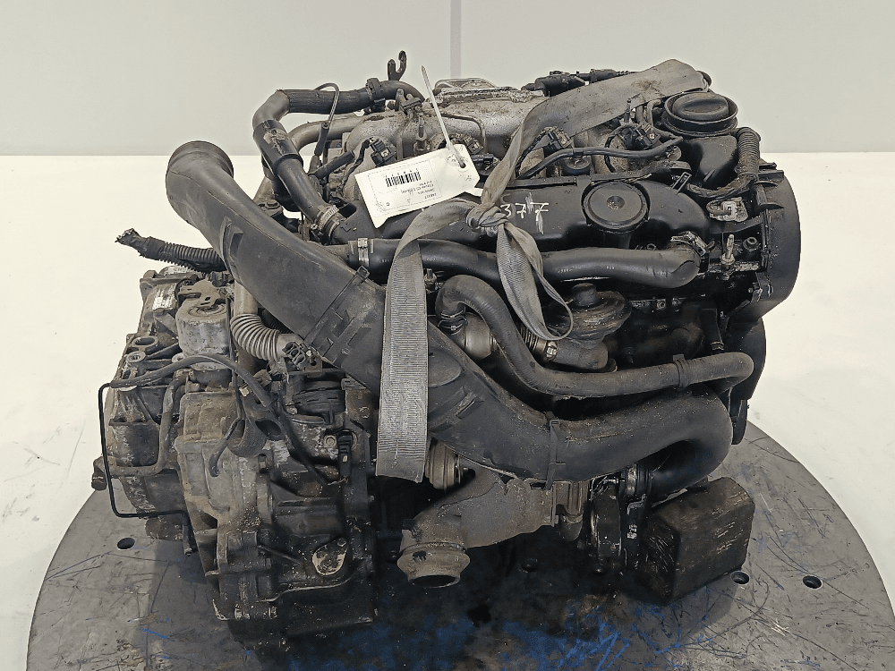 Двигатель к Citroen C5 1 (01-04)