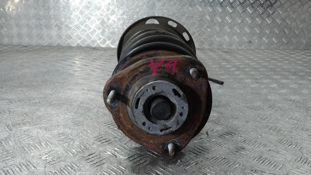 Стойка передняя левая к Toyota Voxy R60 (01-07)