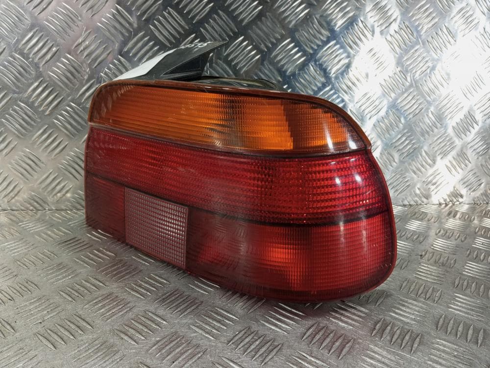 Фонарь задний правый к BMW 5 E39 (95-00)