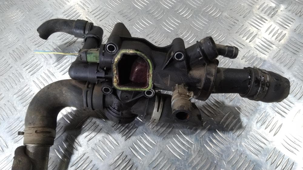 Корпус термостата к Peugeot 407 (04-11)