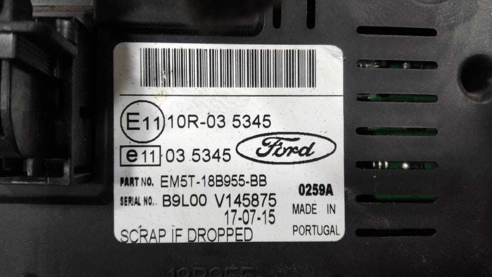 Дисплей к Ford Transit Custom (12-24)