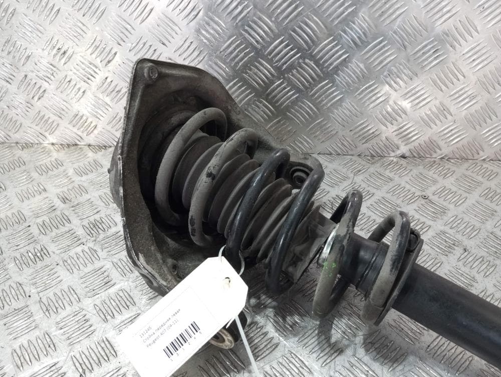 Стойка передняя левая к Peugeot 407 (04-11)
