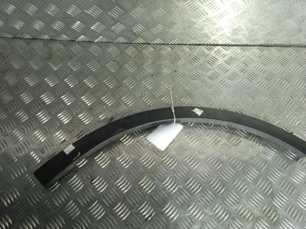 Накладка декоративная к Tesla Model X (15-21)