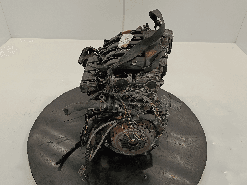 Двигатель к Renault Laguna 2 (01-05)
