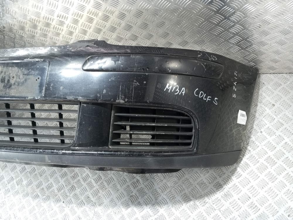 Бампер передний к Volkswagen Golf 5 (03-09)