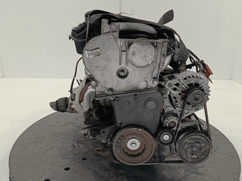 Двигатель к Renault Scenic 2 (03-06)