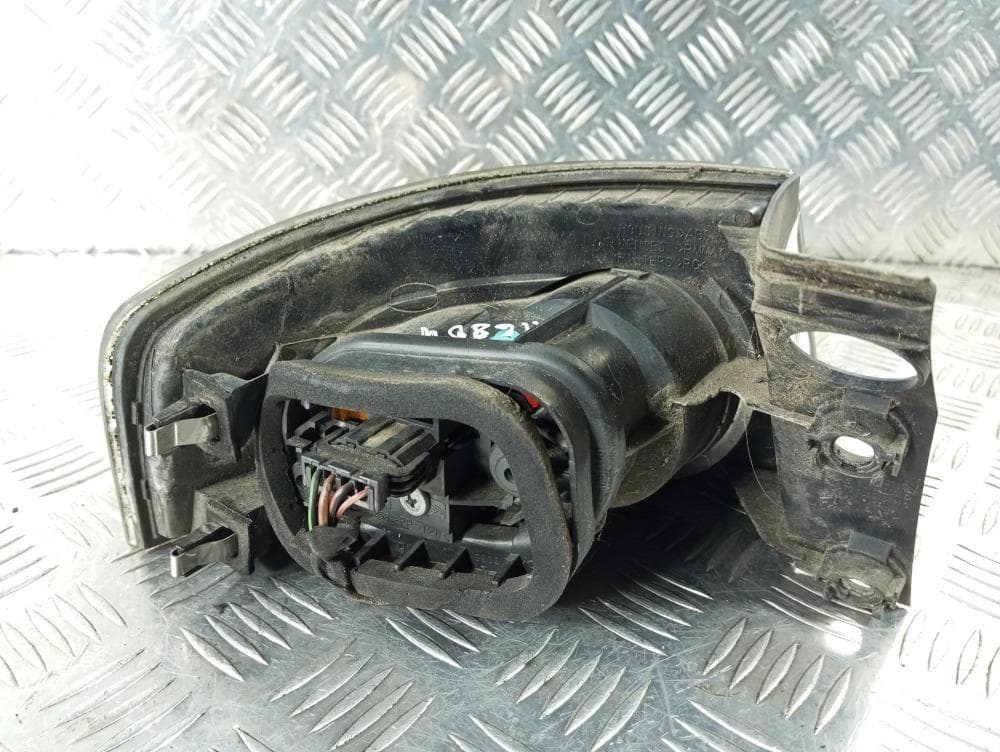 Фонарь задний правый к Seat Ibiza 3 (01-06)