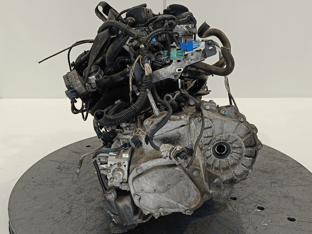 Двигатель к Citroen C4 1 (04-08)