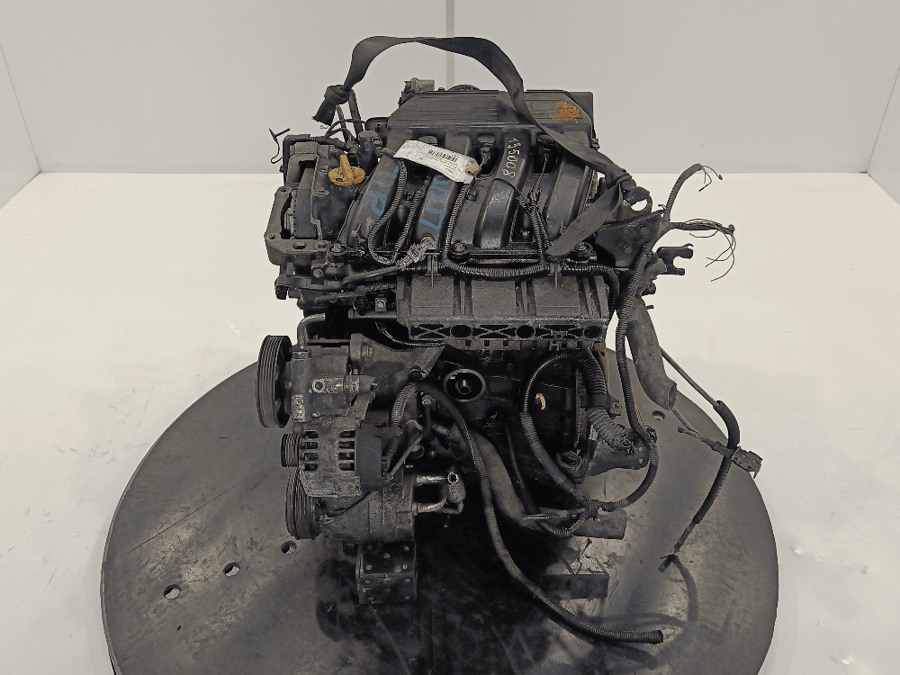 Двигатель к Renault Laguna 2 (01-05)