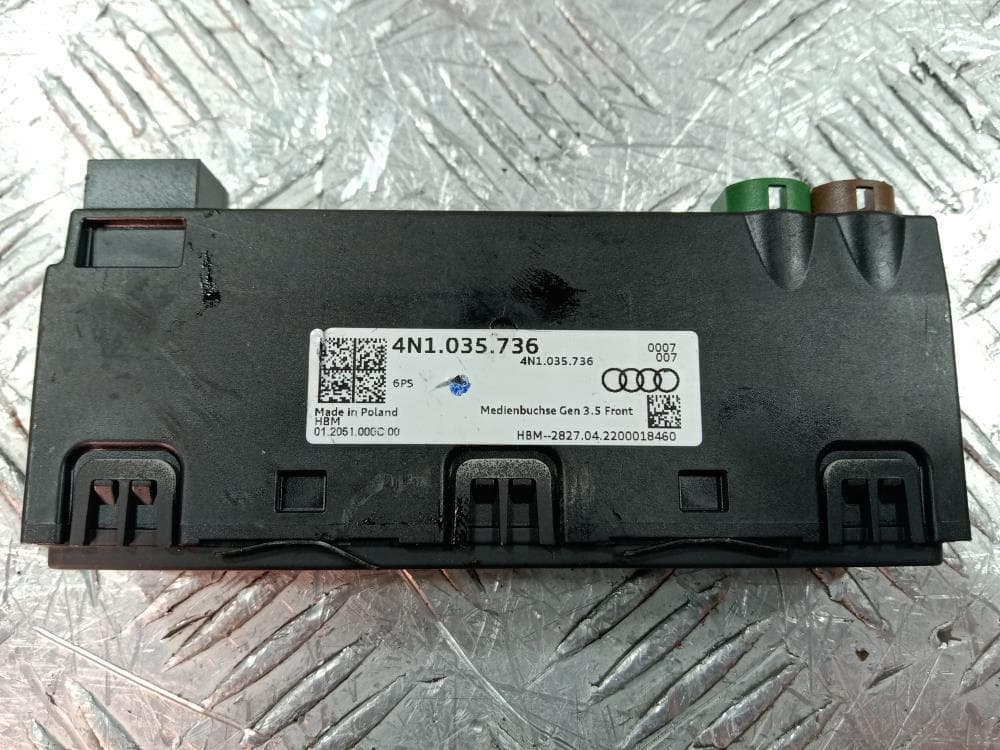 Разъем AUX / USB к Audi Q7 4M Рестайлинг (19-24)