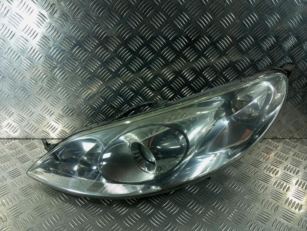 Фара левая к Peugeot 407 (04-11)