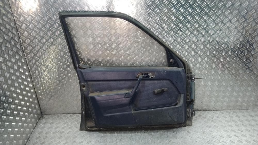 Дверь передняя левая к Mercedes 190 W201 (82-93)