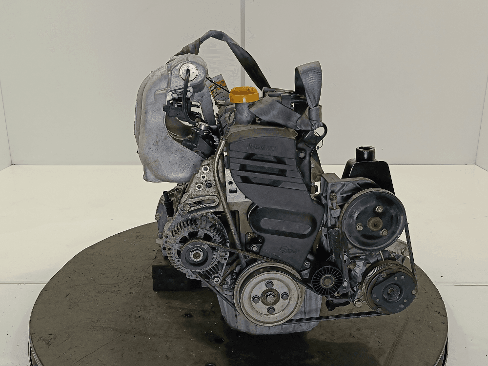 Двигатель к Renault Megane 1 (95-99)
