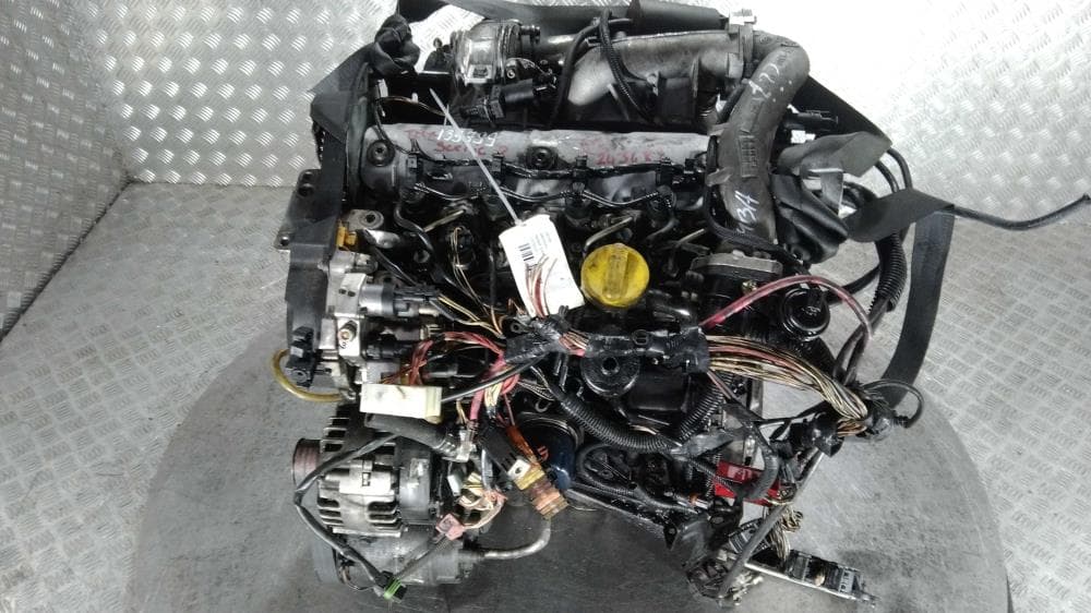 Двигатель к Renault Scenic 2 (03-06)