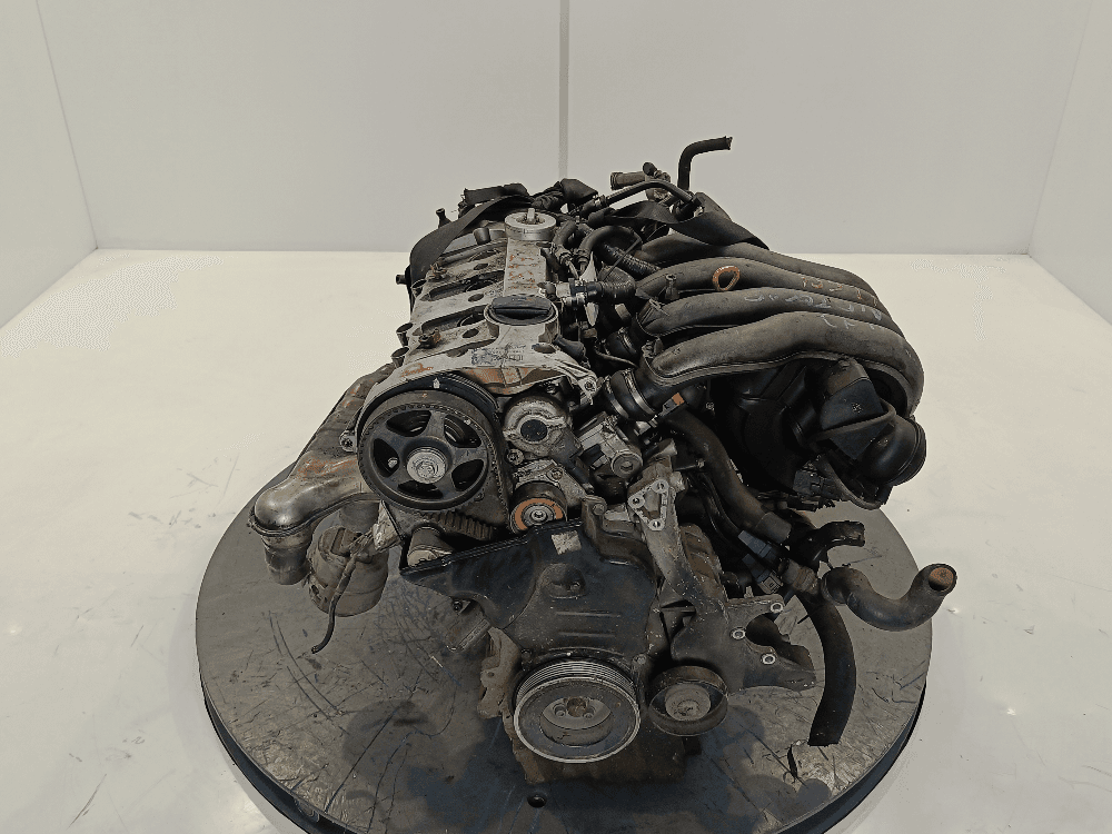 Двигатель к Audi A4 B6 (01-05)