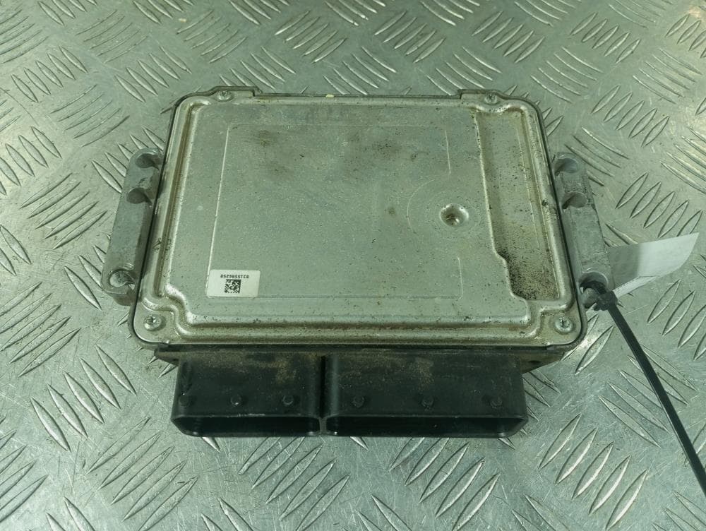 Блок управления двигателем к Volvo S60 2 (10-13)