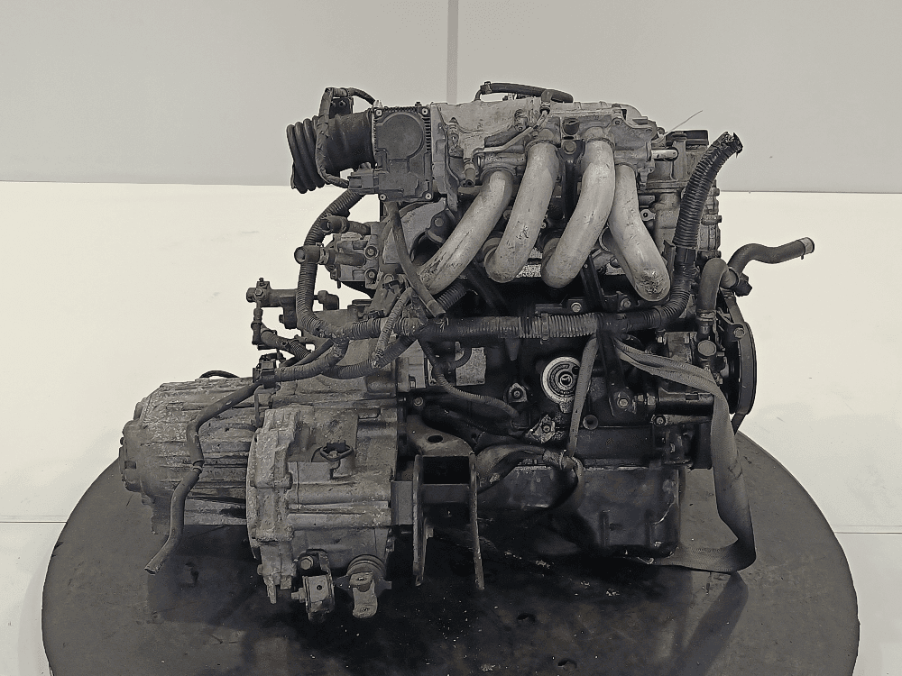 Двигатель к Nissan  Primera P12 (02-08)