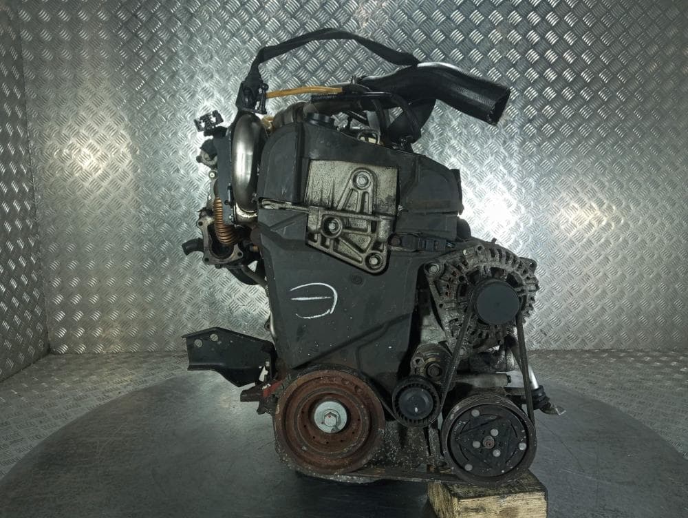 Двигатель к Nissan  Note E11 (05-09)