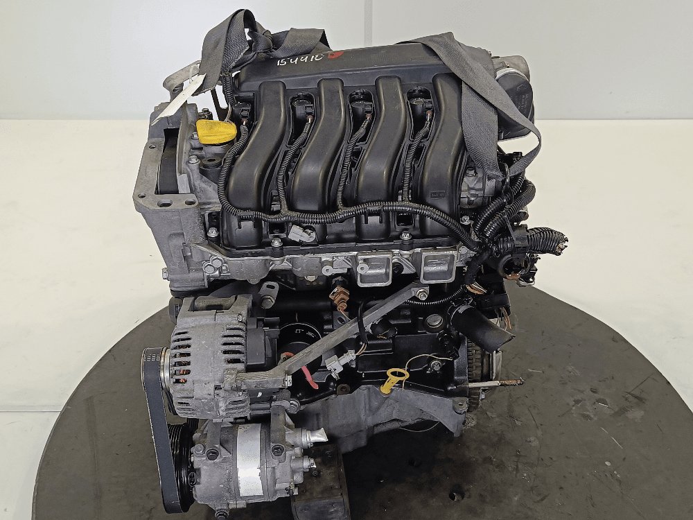 Двигатель к Renault Scenic 2 (03-06)