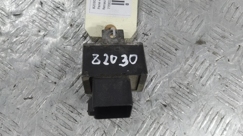 Реле накала свечей к Renault Trafic 2 (01-06)