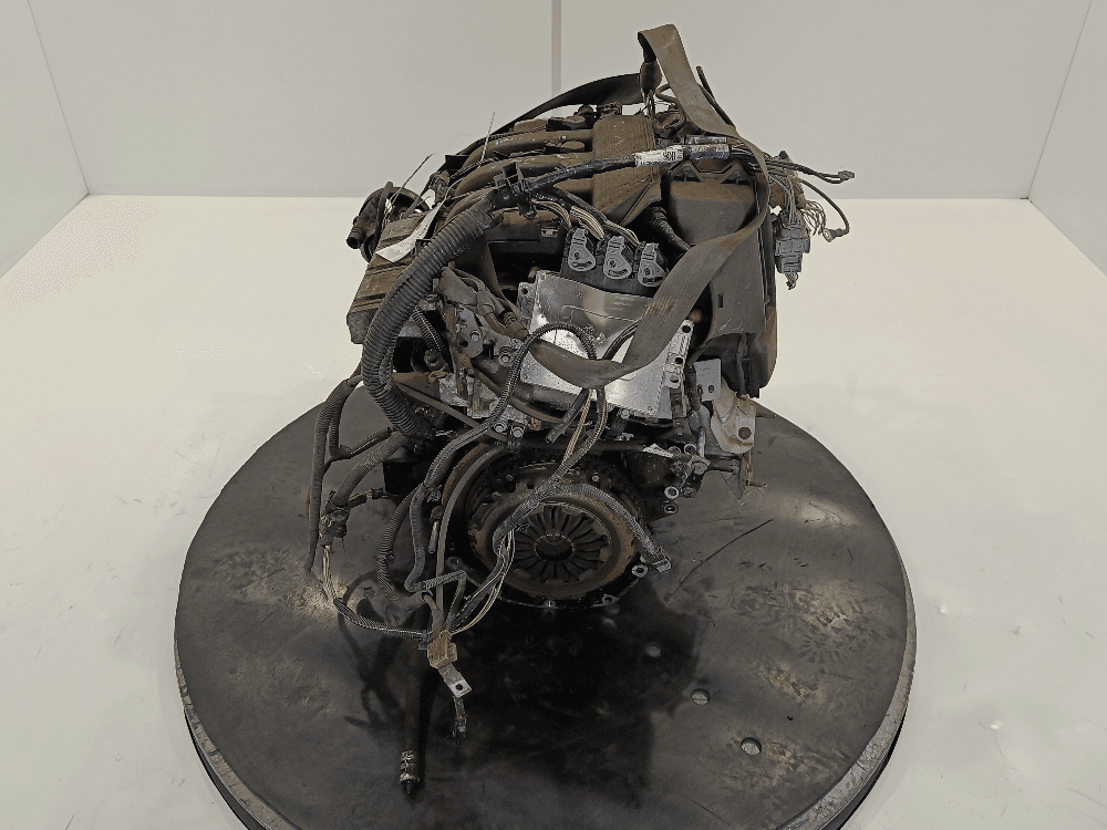 Двигатель к Renault Laguna 2 (01-05)