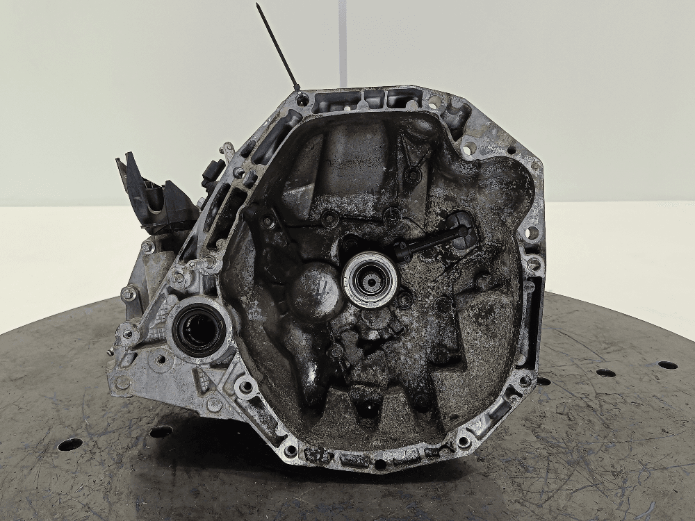 КПП механическая (МКПП) к Renault Clio 3 (05-09)