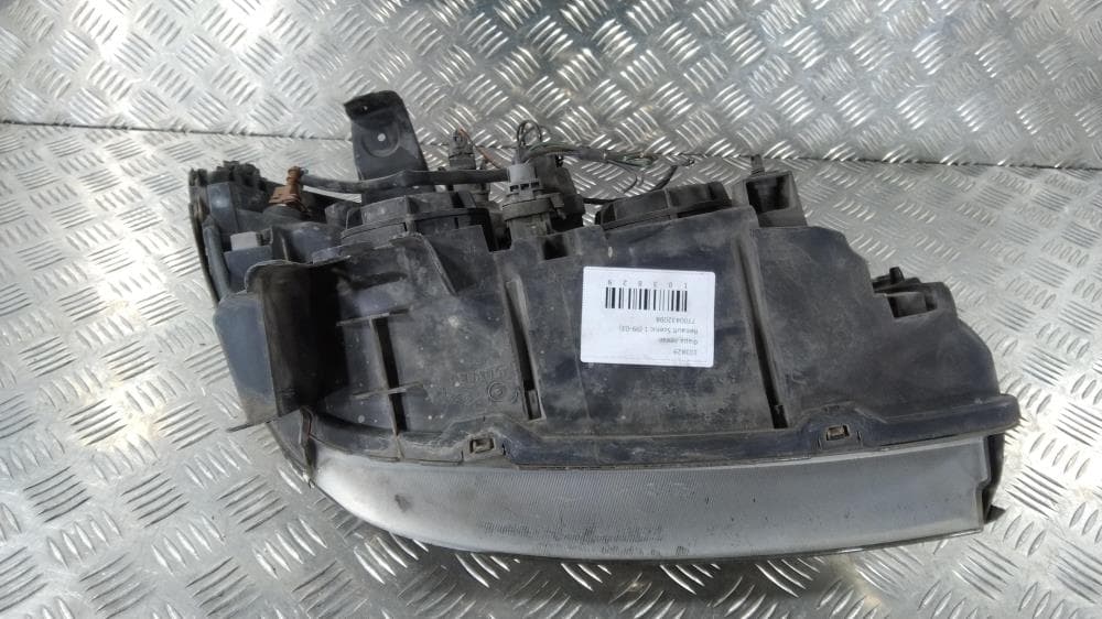 Фара левая к Renault Scenic 1 Рестайлинг (99-03)