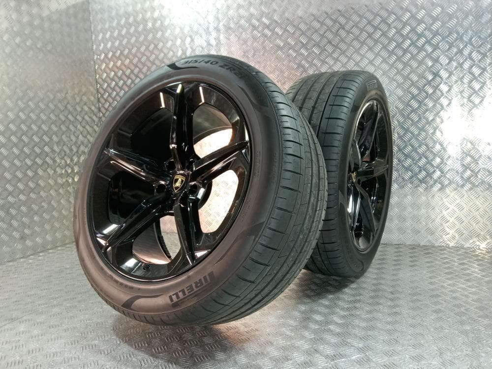 Диск литой к Lamborghini Urus (18-24)