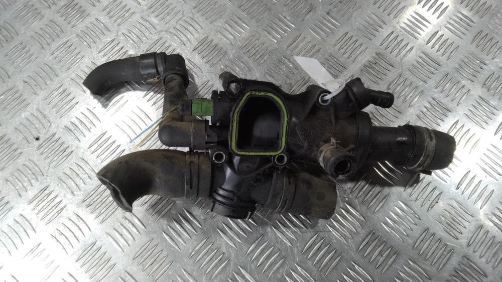 Корпус термостата к Peugeot 407 (04-11)
