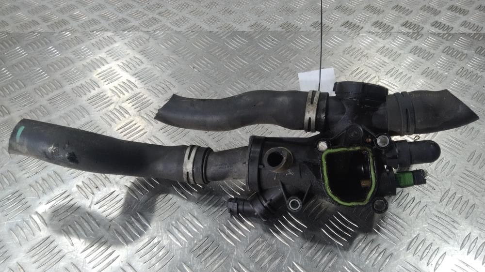 Корпус термостата к Peugeot 407 (04-11)