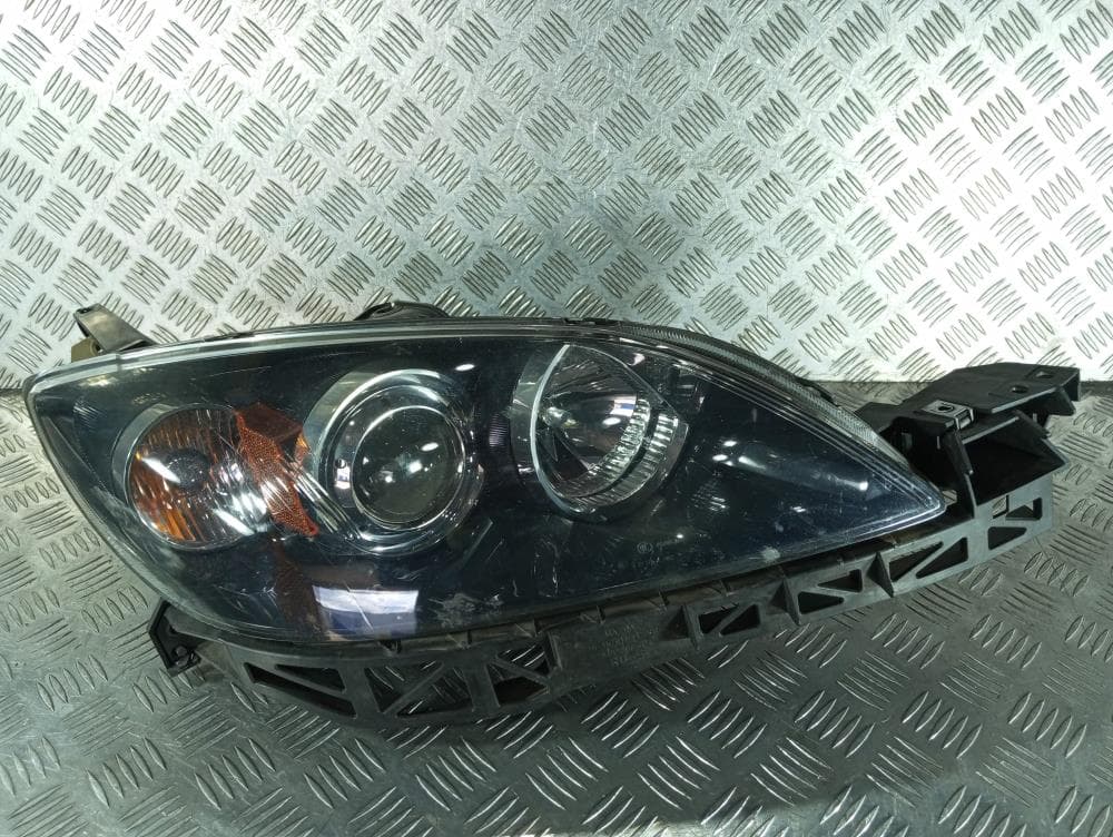 Фара правая к Mazda 3 BK (03-06)