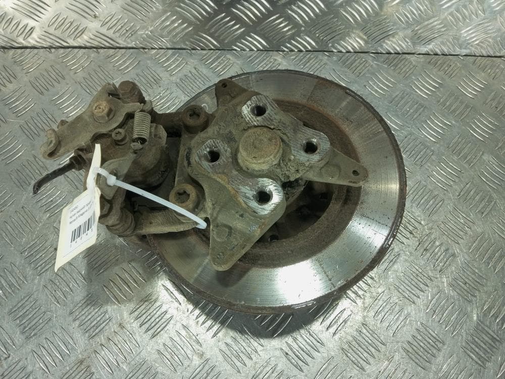 Кулак задний правый к Renault Megane 3 (08-14)