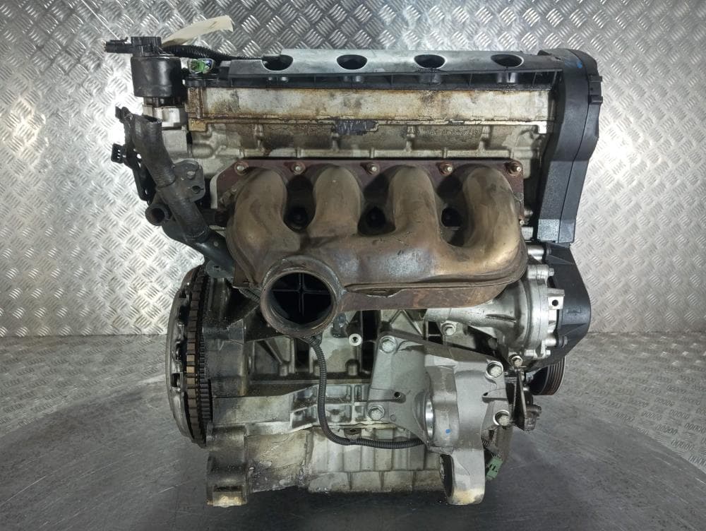 Двигатель к Citroen C5 1 (01-04)