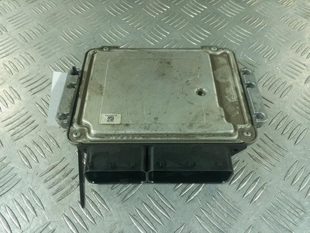 Блок управления двигателем к Volvo S60 2 (10-13)
