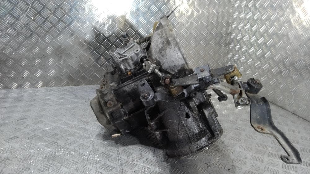 КПП механическая (МКПП) к Opel Vectra B (95-99)