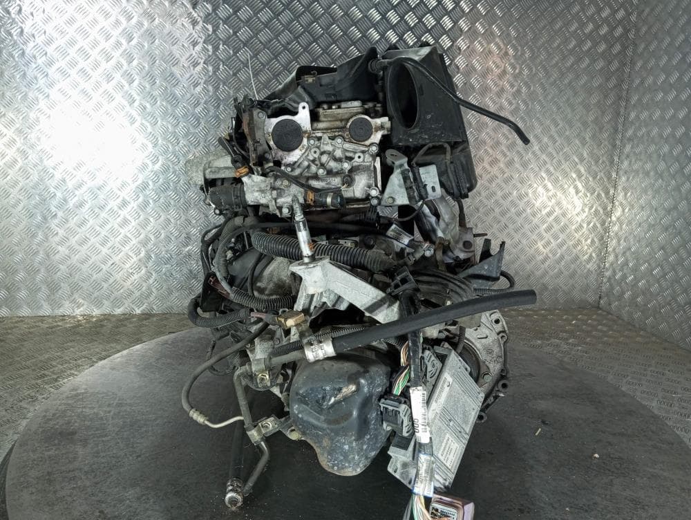 Двигатель к Renault Laguna 2 (01-05)