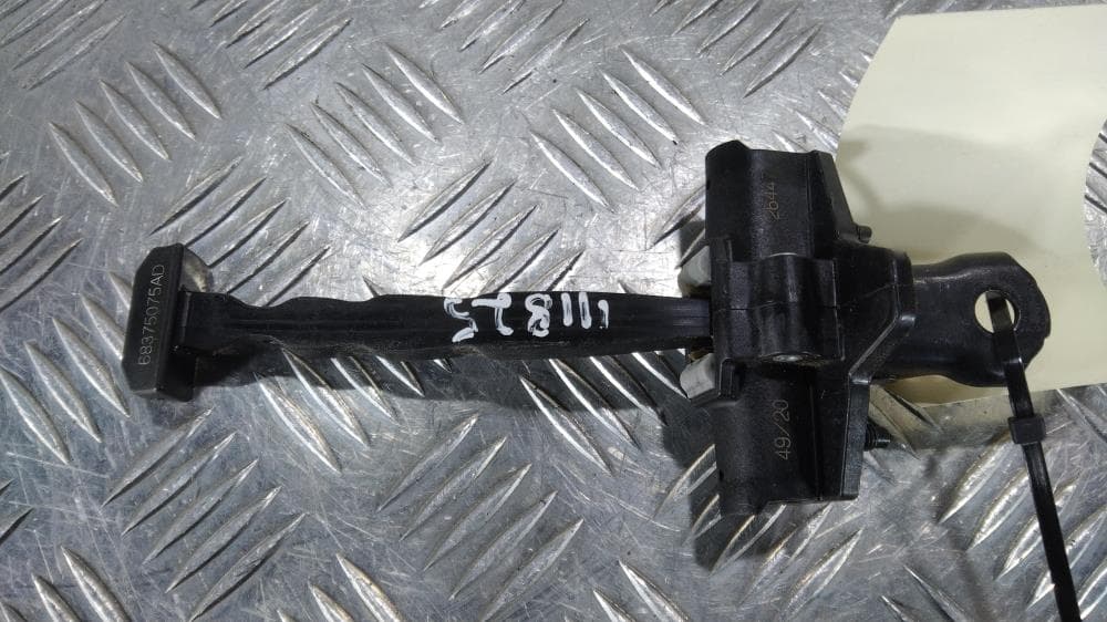 Ограничитель открывания двери к Jeep Grand Cherokee WL (21-24)