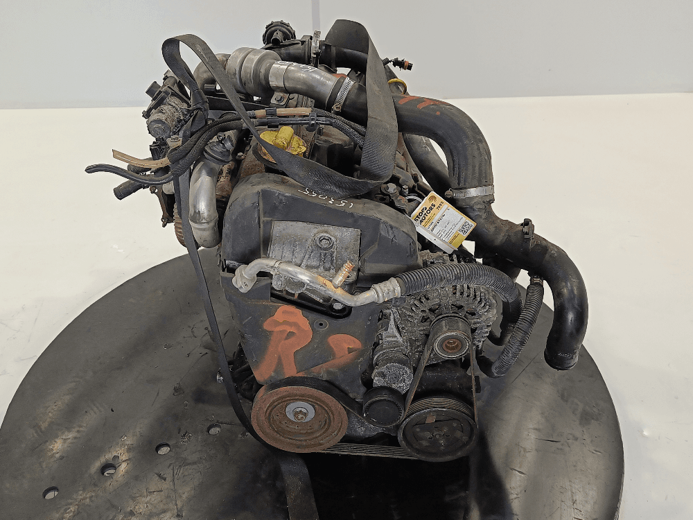 Двигатель к Nissan  Note E11 (05-09)