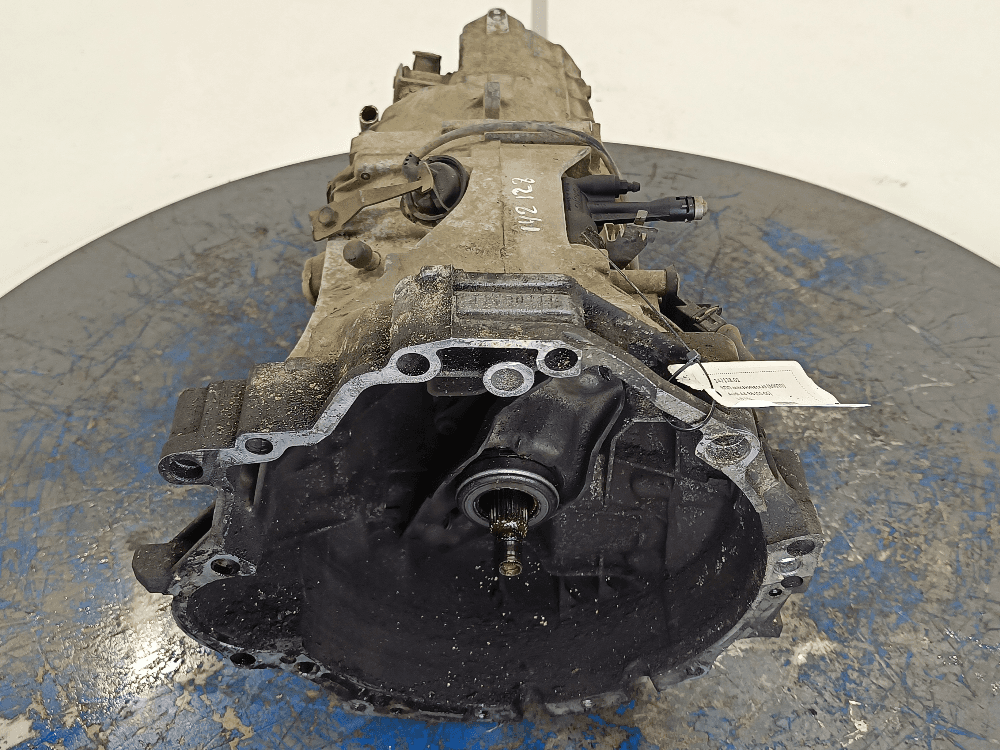 КПП механическая (МКПП) к Audi A4 B6 (01-05)