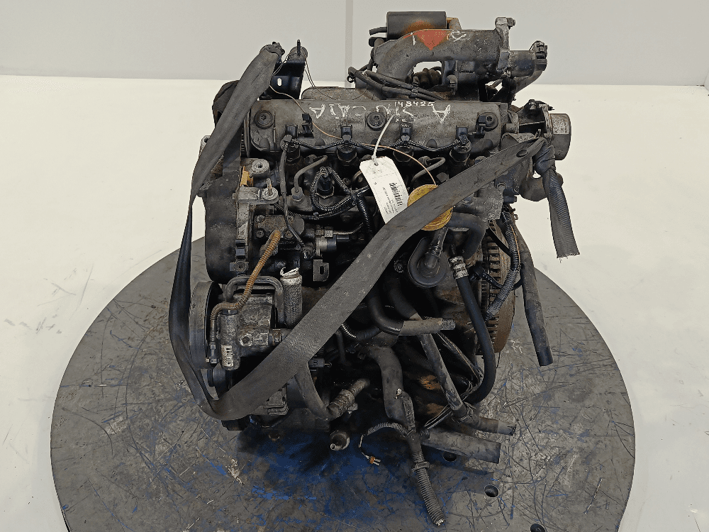 Двигатель к Renault Laguna 2 (01-05)