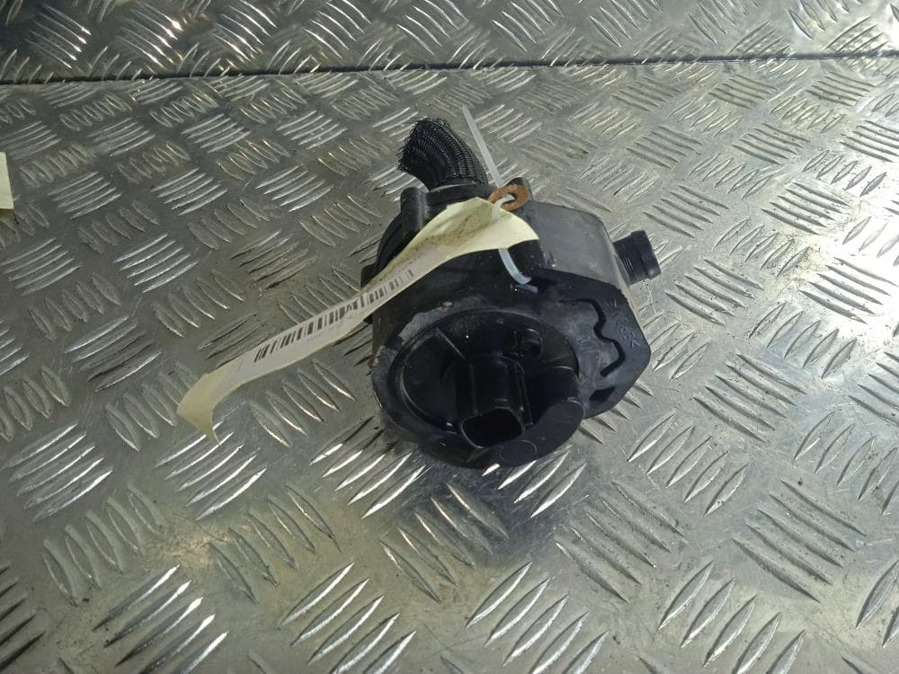 Помпа к Tesla Model X (15-21)