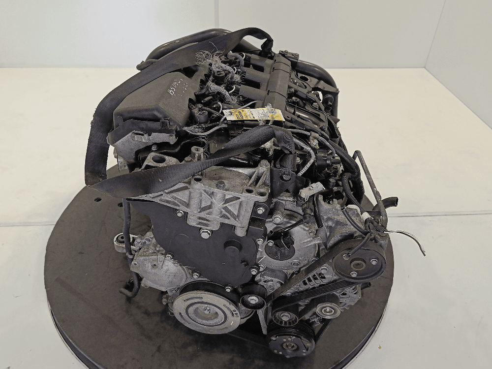 Двигатель к Renault Laguna 2 (01-05)