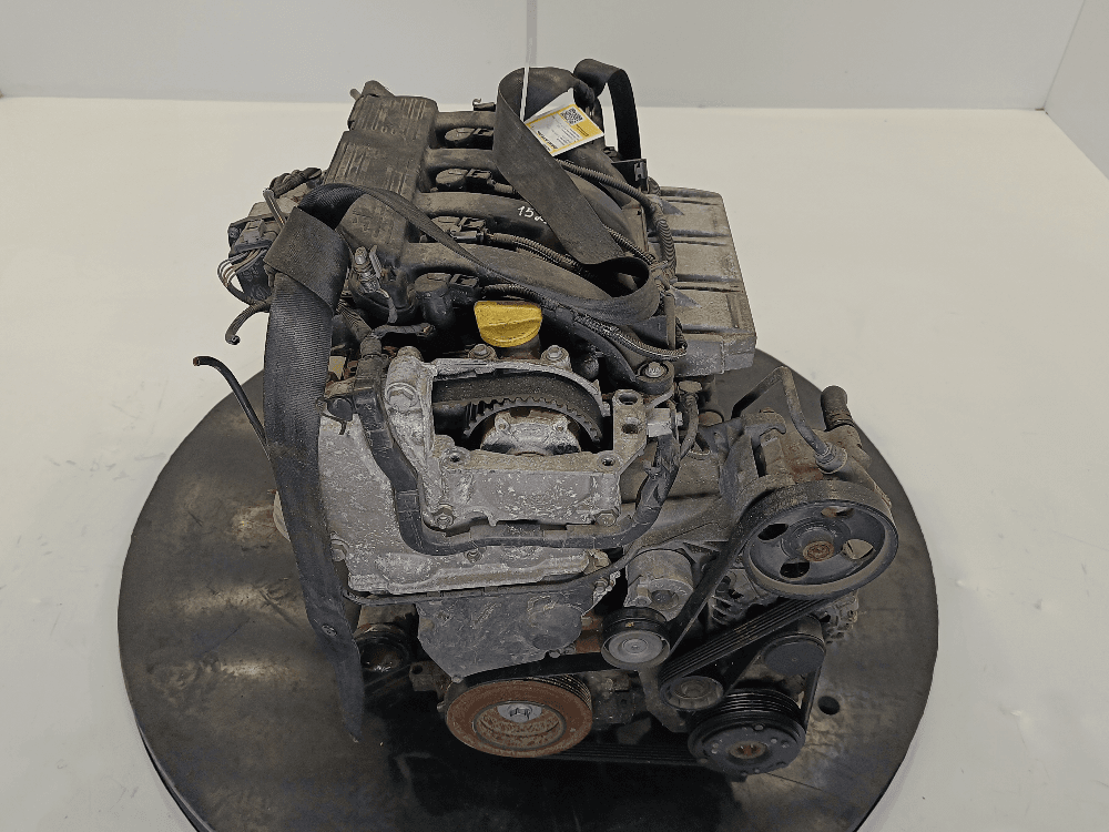 Двигатель к Renault Laguna 2 (01-05)
